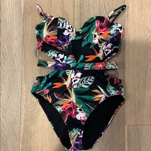 Floral One piece bathing suit